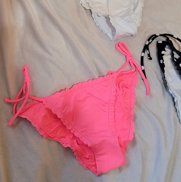 RARE 5 PAIRS NEW VS STRING RUCHED BIKINI BOTTOMS - Picture 5 of 15